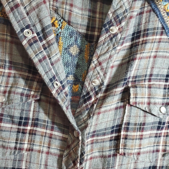 Johnny Was 3J Workshop Flannel Embroidered Tunic With Pearl Snap Buttons Size S - Picture 13 of 16